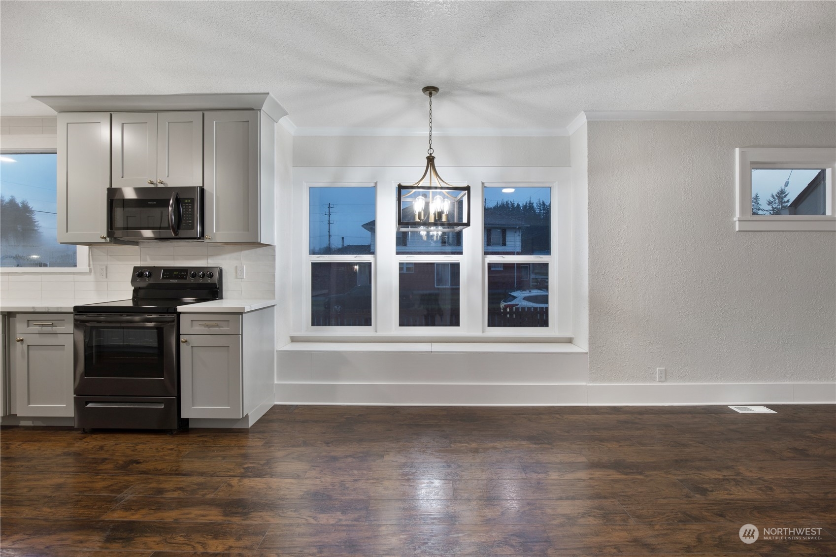 1233 3rd Street Cosmopolis, WA 98537 - Photo 7 of 40 Gallery Image 7