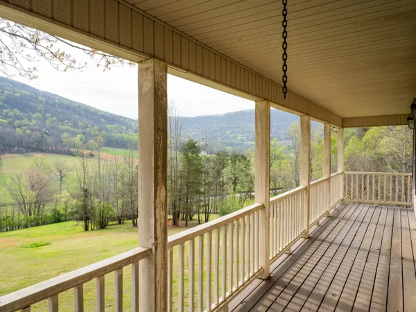 $550,000 | 8040 Hog Jowl Road, Chickamauga, GA 30707