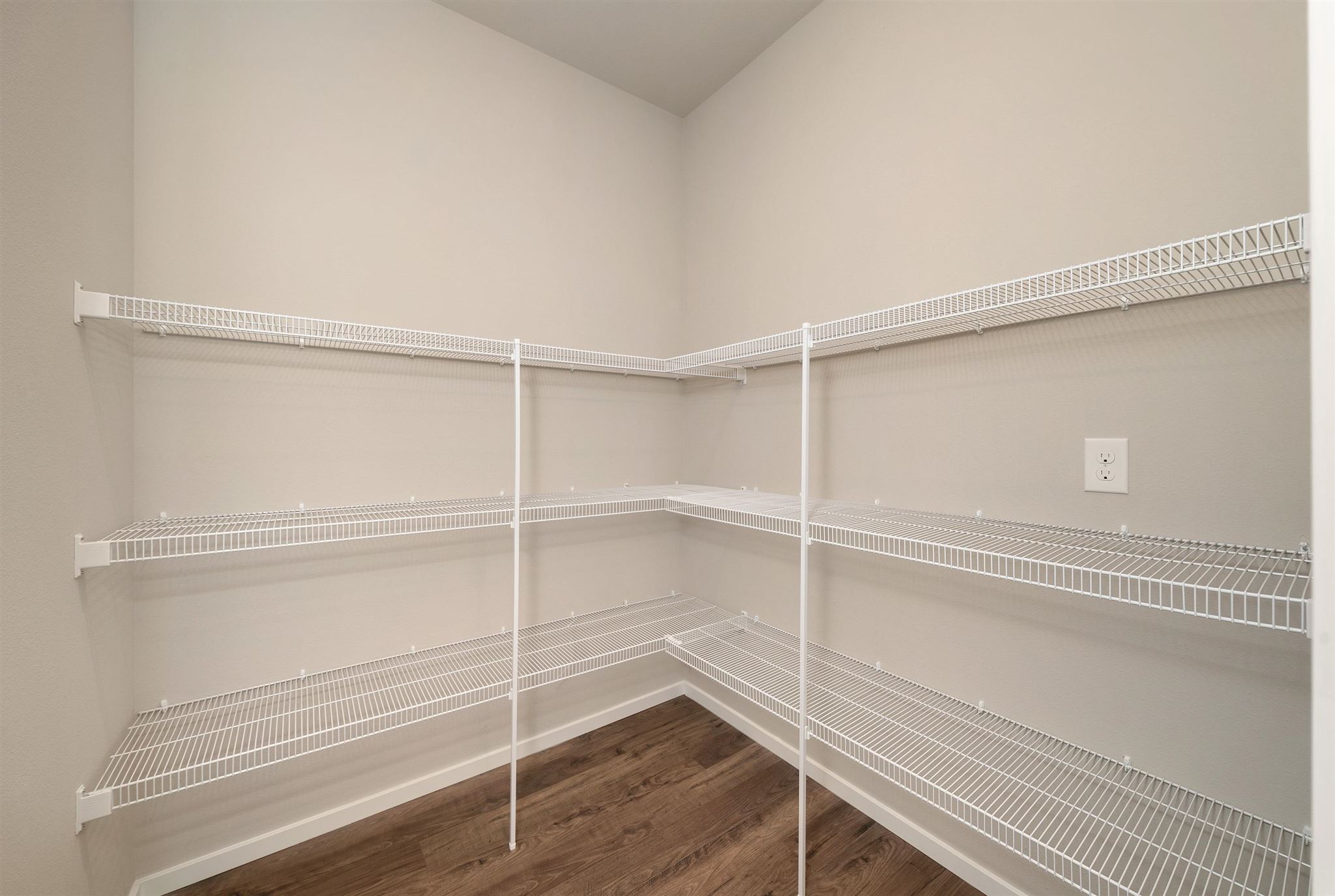 8202 Colwood Road Cheney, WA 99004 - Photo 8 of 14