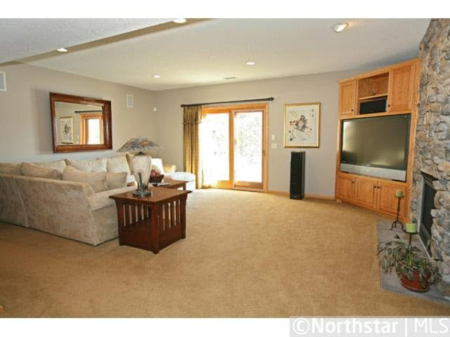 8 White Pine Road North Oaks, MN 55127 - Photo 12 of 17