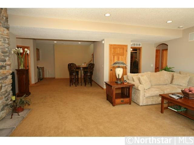 8 White Pine Road North Oaks, MN 55127 - Photo 13 of 17