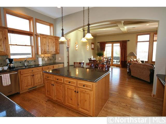 8 White Pine Road North Oaks, MN 55127 - Photo 2 of 17