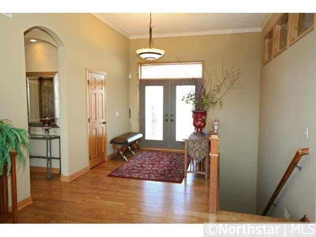 8 White Pine Road North Oaks, MN 55127 - Photo 4 of 17