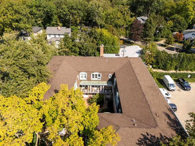 $205,000 | 2135 Central Street, Unit 3W, Evanston, IL 60201