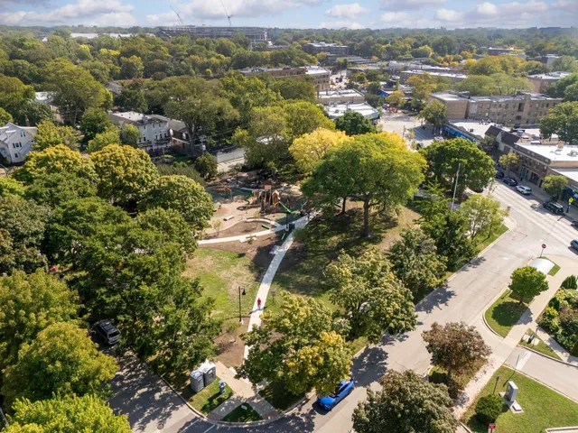 $205,000 | 2135 Central Street, Unit 3W, Evanston, IL 60201