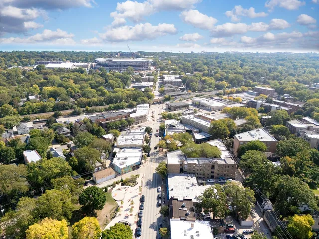 $205,000 | 2135 Central Street, Unit 3W, Evanston, IL 60201