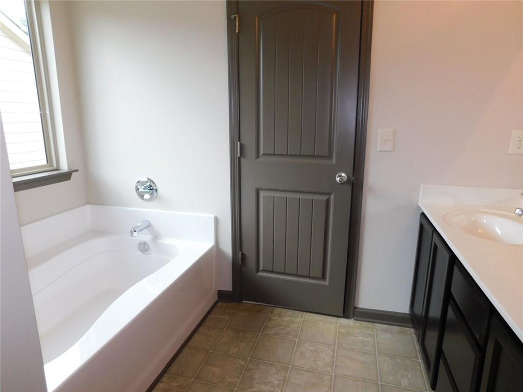 3325 Ivey Ridge Road Northeast Buford, GA 30519 - Photo 11 of 23