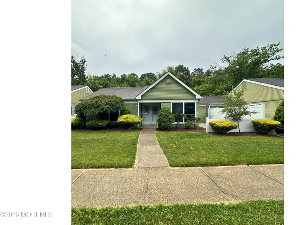 $259,000 | 680 B Huntington Drive, Manchester Township, NJ 08759