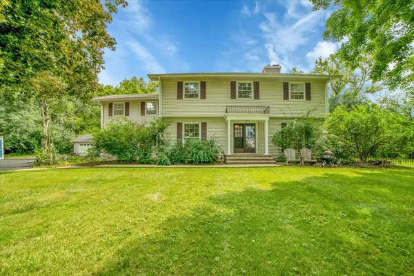 $739,900 | 3N011 Morningside Avenue, West Chicago, IL 60185