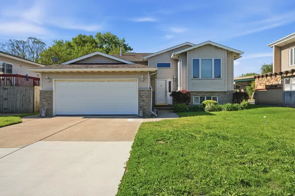 $234,900 | 1401 Kosciusko Boulevard, East Chicago, IN 46312
