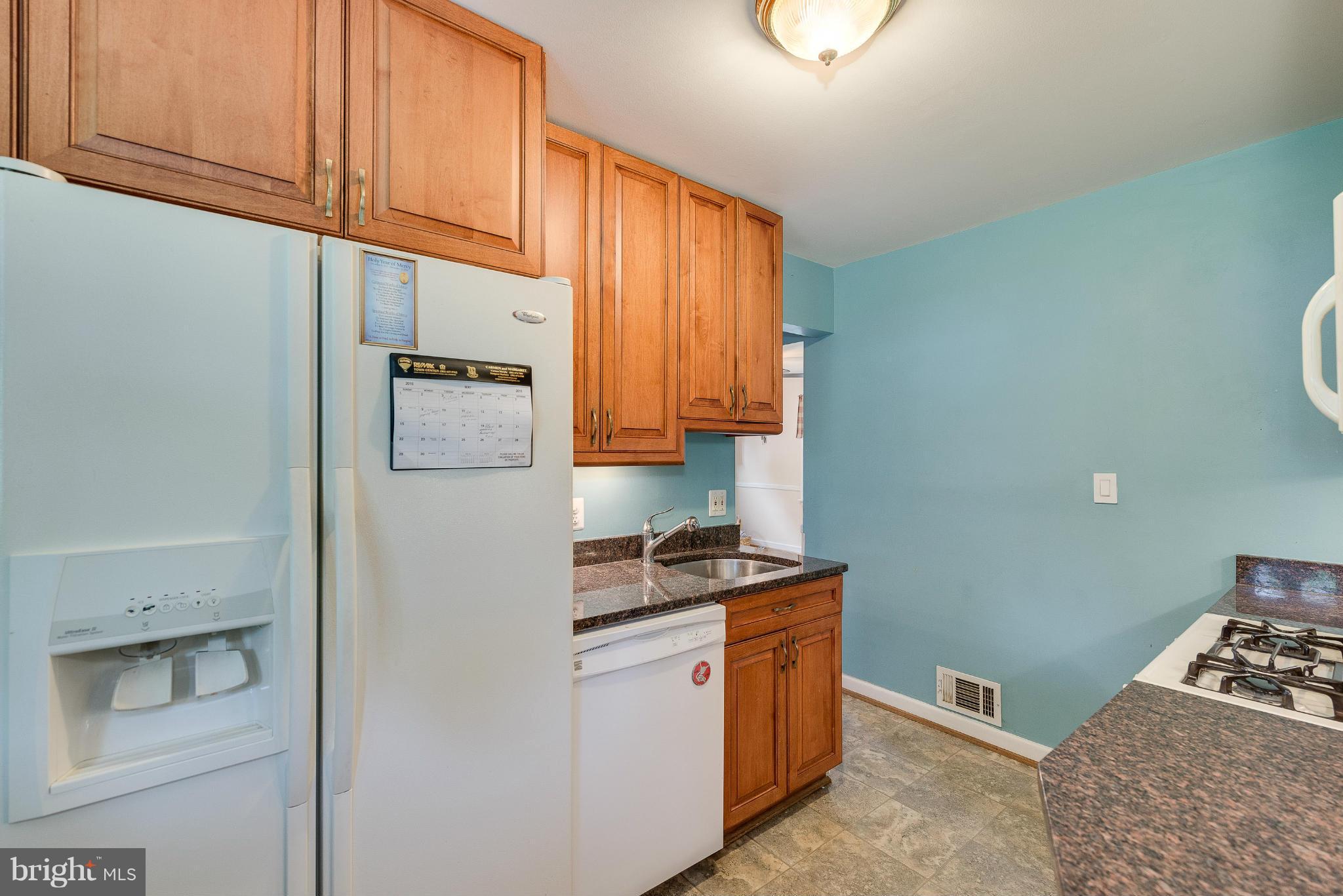 2709 Munson Street Silver Spring, MD 20902 - Photo 16 of 30 Kitchen