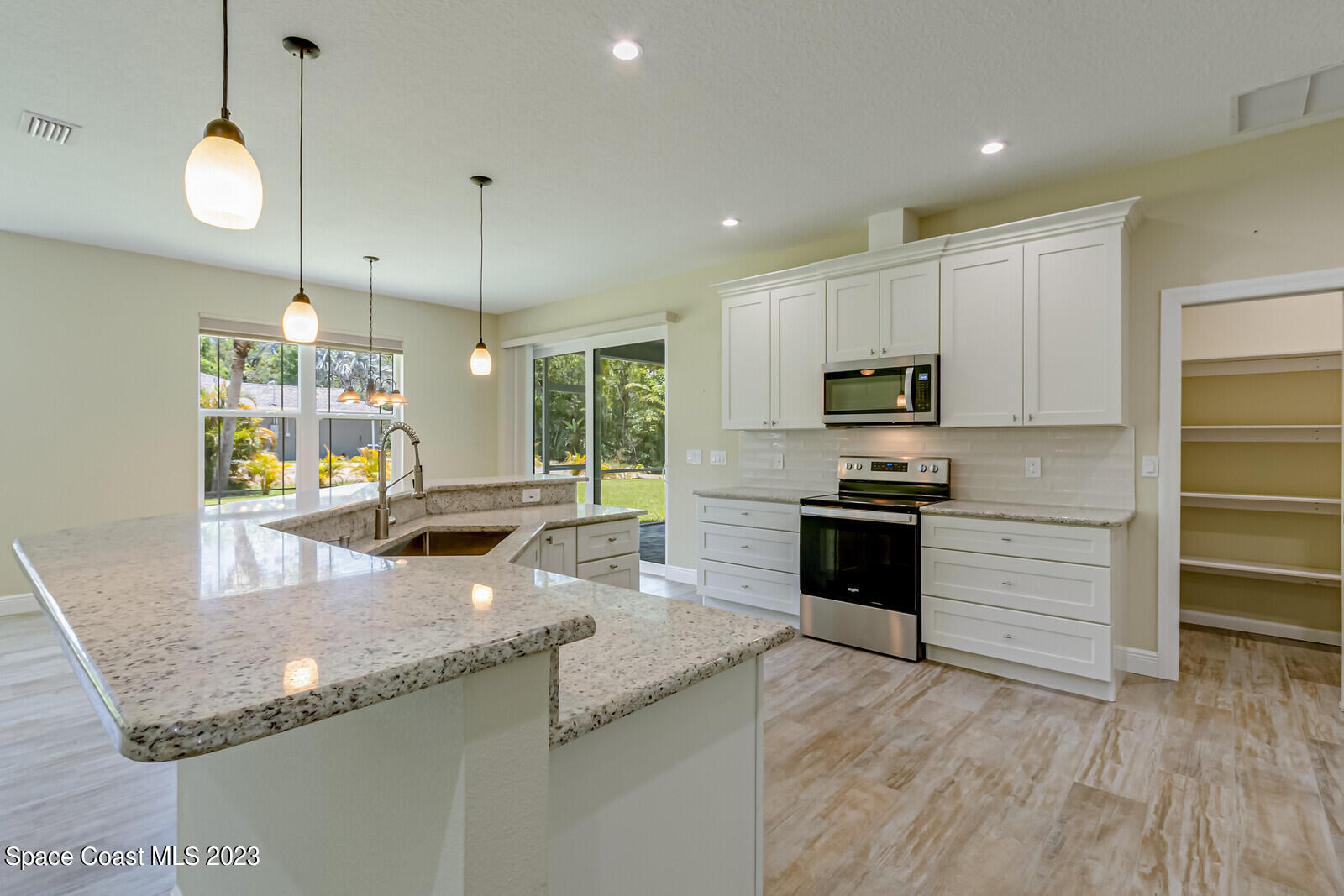 618 Hammock Road Melbourne, FL 32904 - Photo 7 of 59 19_618Hammock208_mls