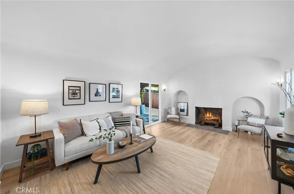 $999,000 | 336 El Conejo Drive, Ojai, CA 93023