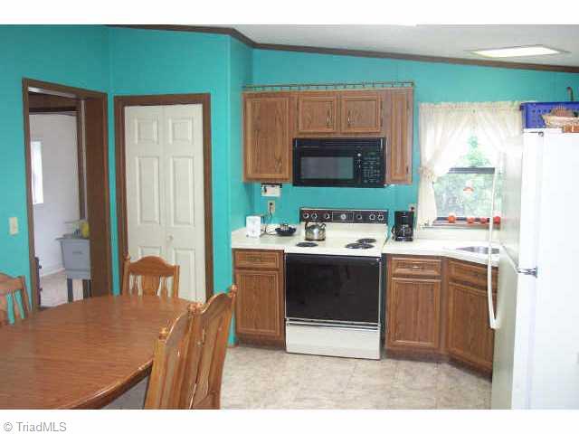 3442 Mountain View Road Germanton, NC 27019 - Photo 2 of 5 Other. Kitchen