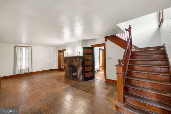 $200,000 | 1318 Carlisle Pike, Hanover, PA 17331