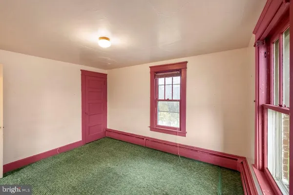 $200,000 | 1318 Carlisle Pike, Hanover, PA 17331