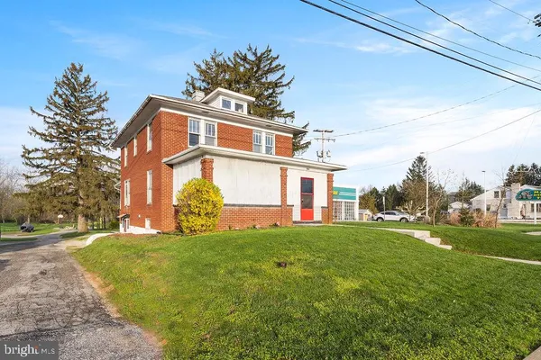 $200,000 | 1318 Carlisle Pike, Hanover, PA 17331