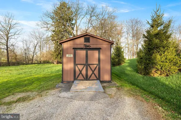 $200,000 | 1318 Carlisle Pike, Hanover, PA 17331