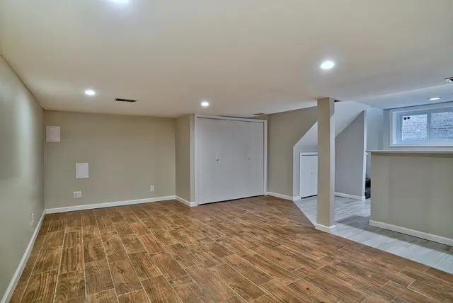 $1,500 | 4831 Kirk Street, Unit G, Skokie, IL 60077