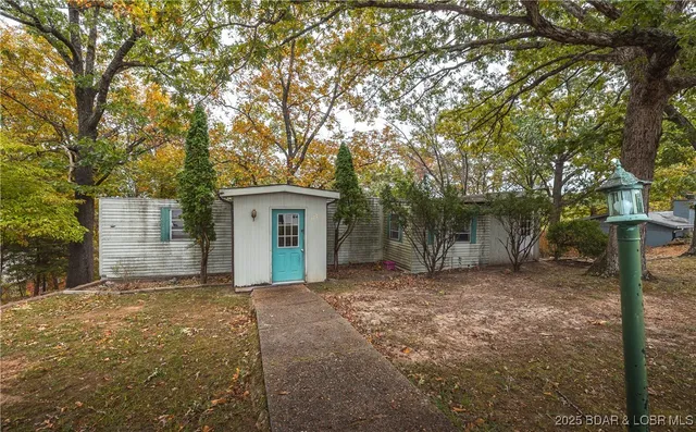 $999,000 | 126 Fish Haven Road, Lake Ozark, MO 65049