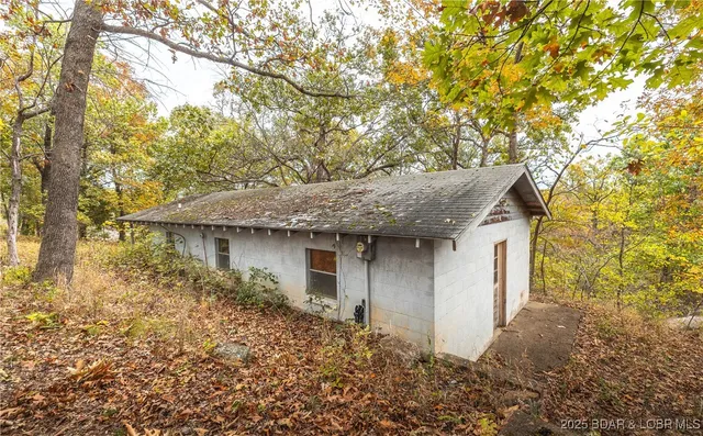 $999,000 | 126 Fish Haven Road, Lake Ozark, MO 65049