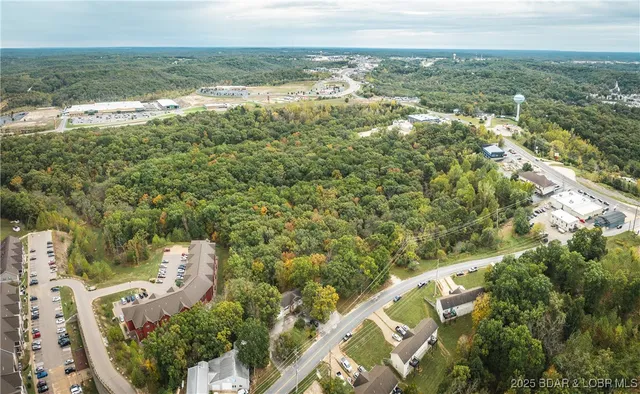 $999,000 | 126 Fish Haven Road, Lake Ozark, MO 65049