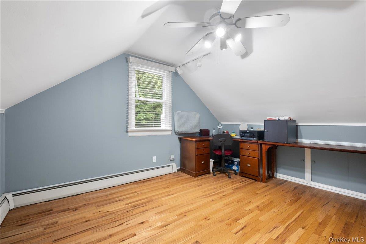4 Briary Road Dobbs Ferry, NY 10522 - Photo 16 of 29 Fourth bedroom, located on second floor.