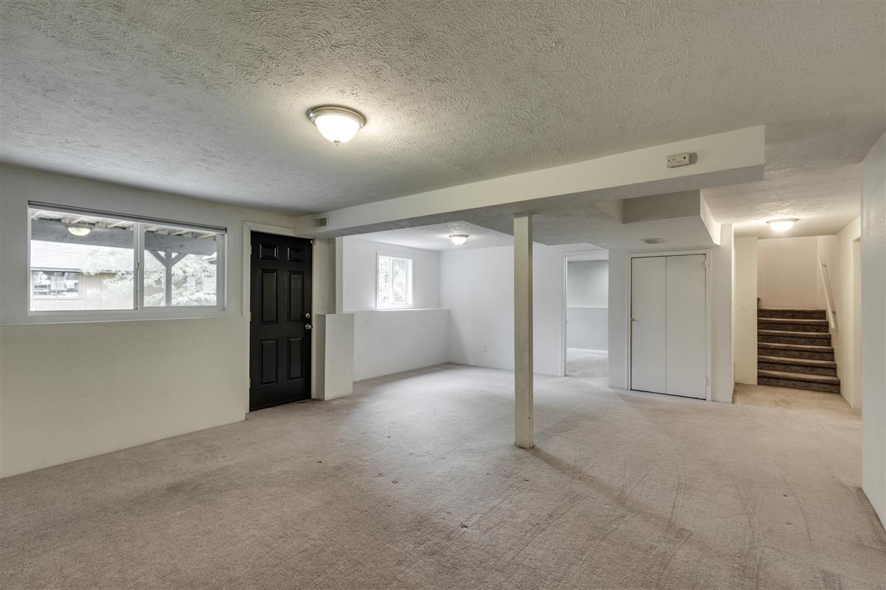 11107 North Astor Road Spokane, WA 99218 - Photo 14 of 20