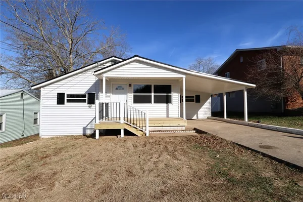 $219,900 | 1507 23rd Street, Vienna, WV 26105