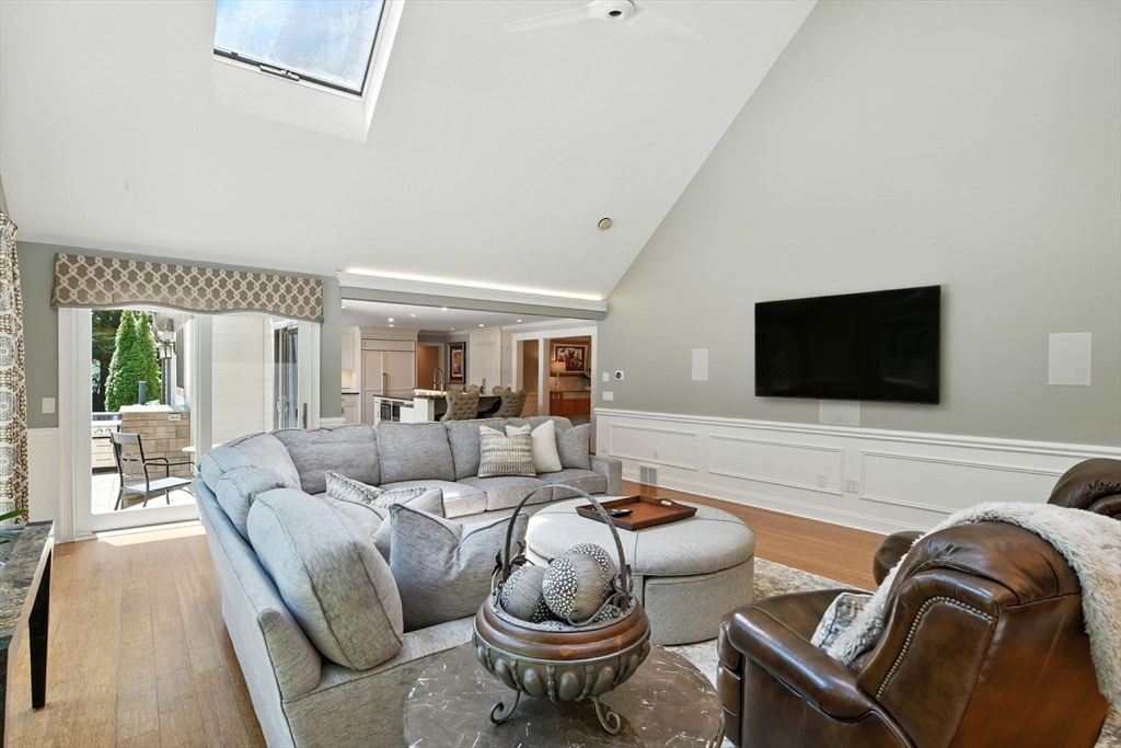 111 Ashford Road Longmeadow, MA 01106 - Photo 14 of 42