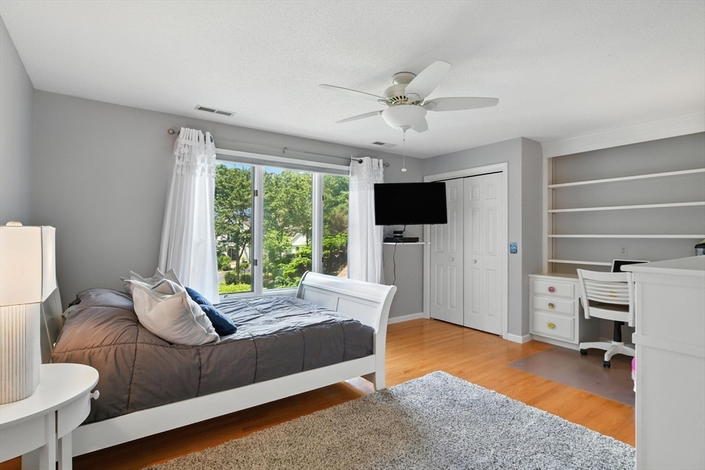 111 Ashford Road Longmeadow, MA 01106 - Photo 31 of 42