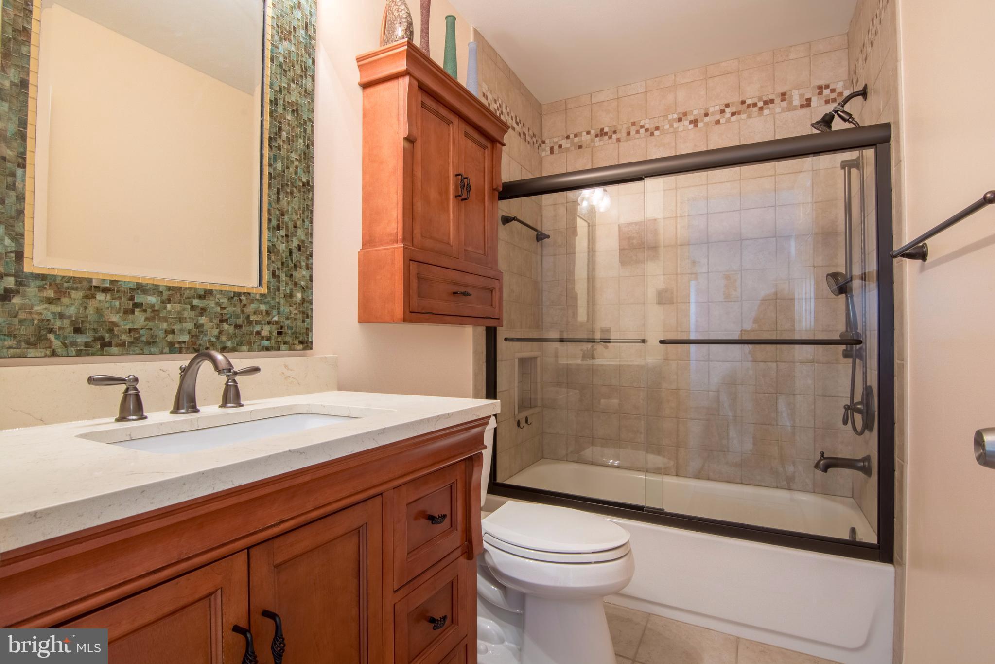 2 The Strand Sparks, MD 21152 - Photo 11 of 20 Bath
