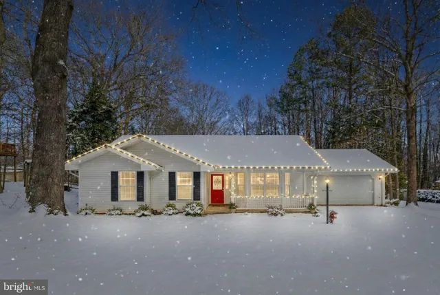 $389,900 | 7439 Washington Drive, King George, VA 22485