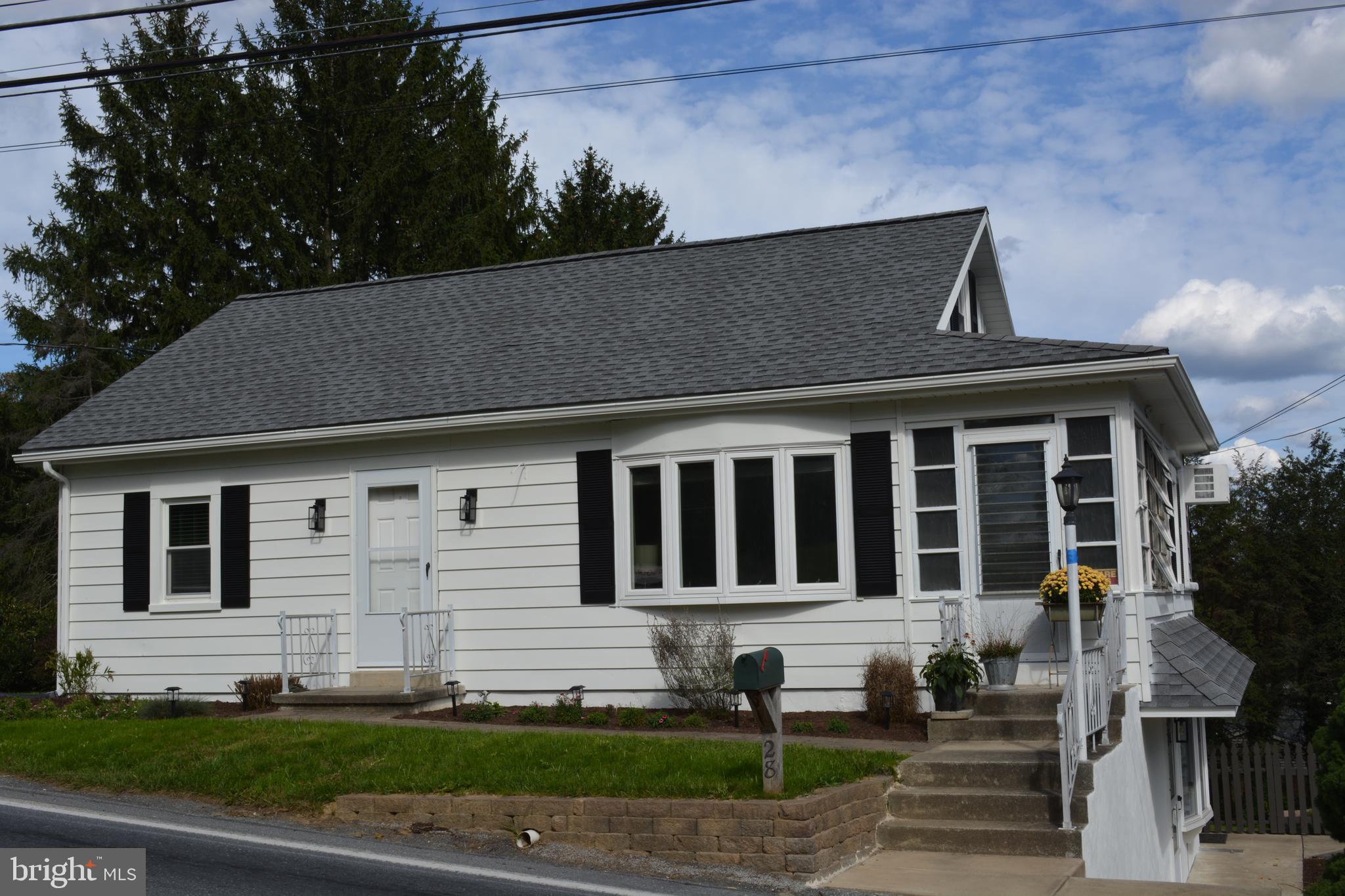 28 Hossler Road Manheim, PA 17545 - Photo 26 of 33 Front View 2