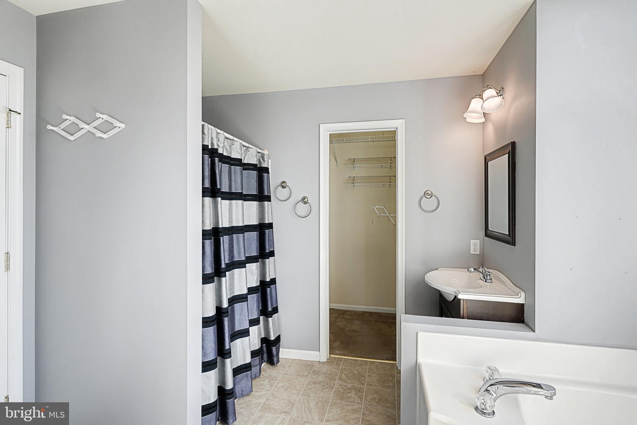 80 Oak Drive Mount Wolf, PA 17347 - Photo 22 of 51 Primary Suite w/large bathroom