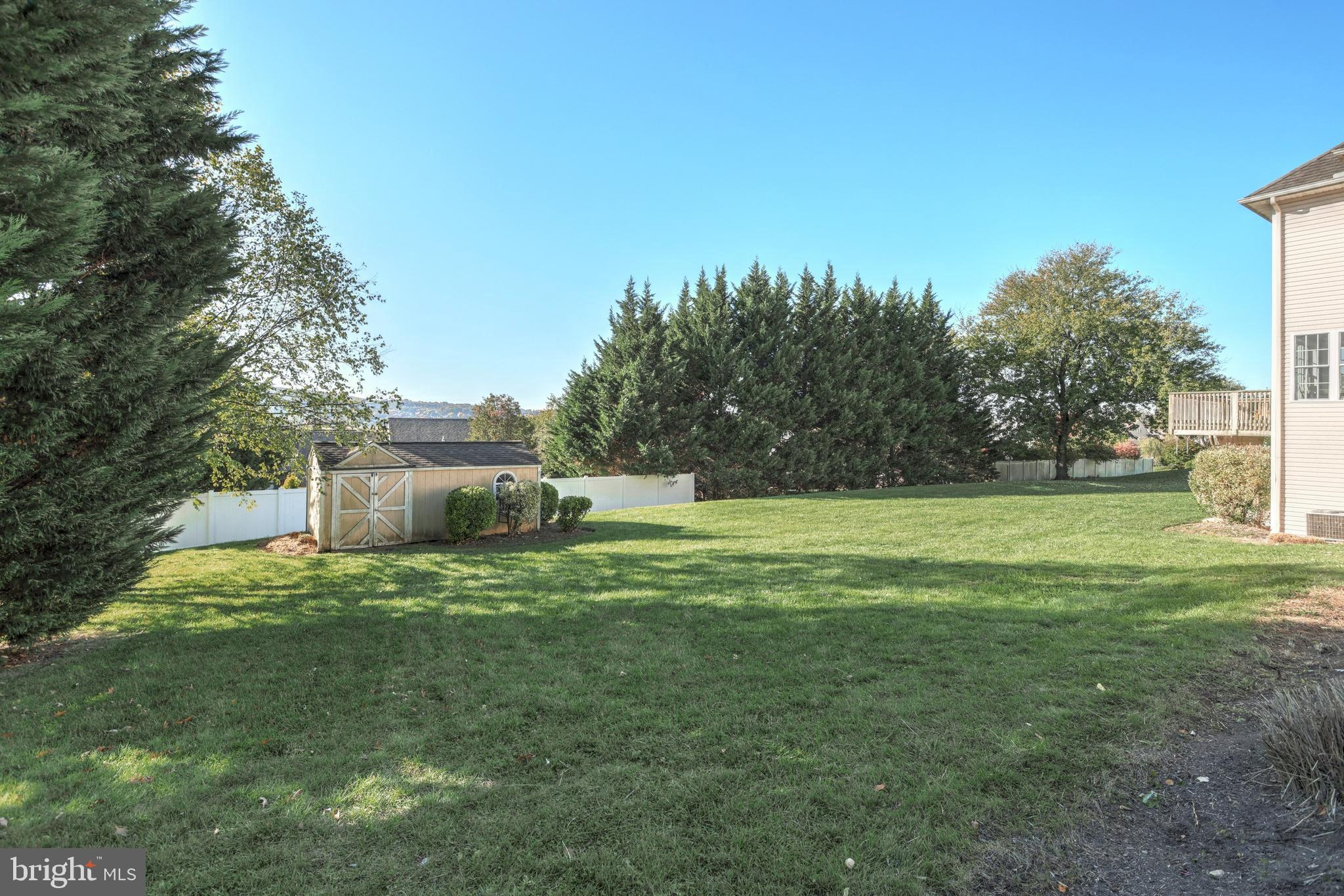 80 Oak Drive Mount Wolf, PA 17347 - Photo 41 of 51 Huge back yard