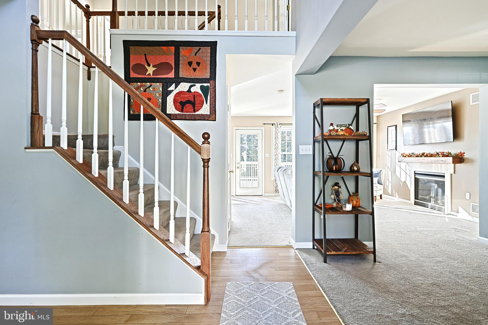 80 Oak Drive Mount Wolf, PA 17347 - Photo 5 of 51 View inside the front door/foyer