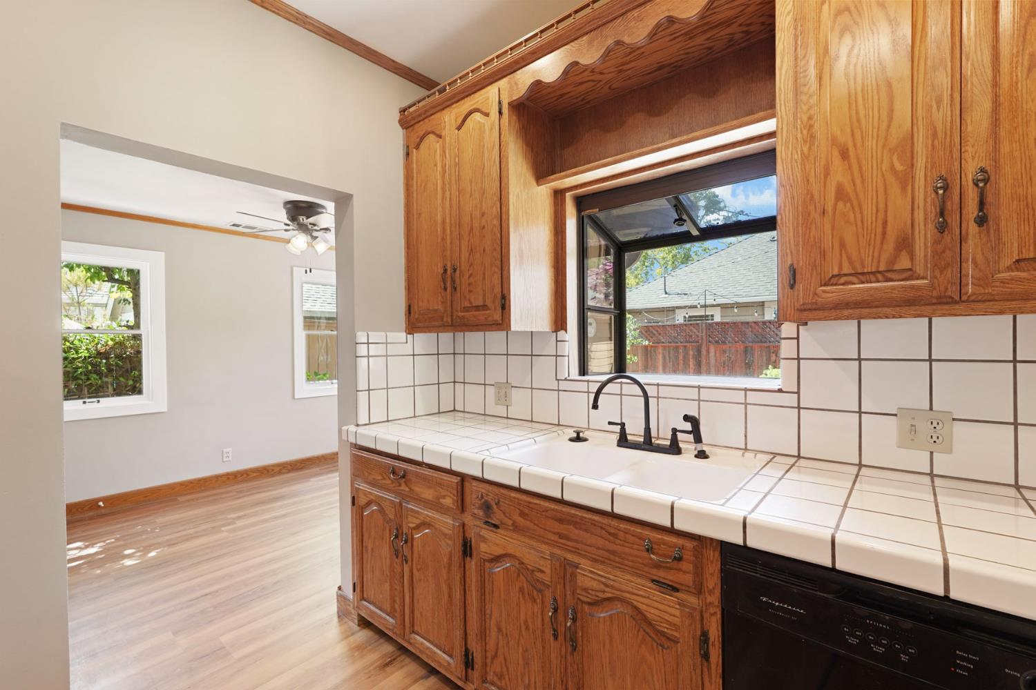411 Bedford Road Stockton, CA 95204 - Photo 19 of 45