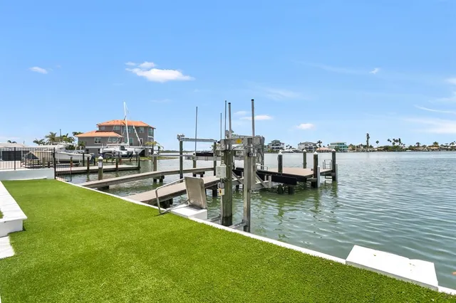 $3,299,999 | 905 Bay Point Drive, Madeira Beach, FL 33708