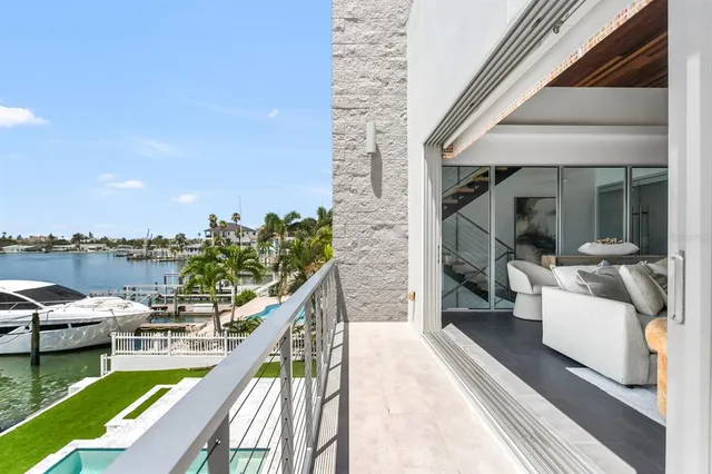 $3,299,999 | 905 Bay Point Drive, Madeira Beach, FL 33708