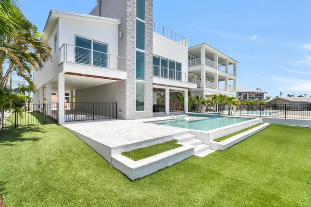 $3,299,999 | 905 Bay Point Drive, Madeira Beach, FL 33708