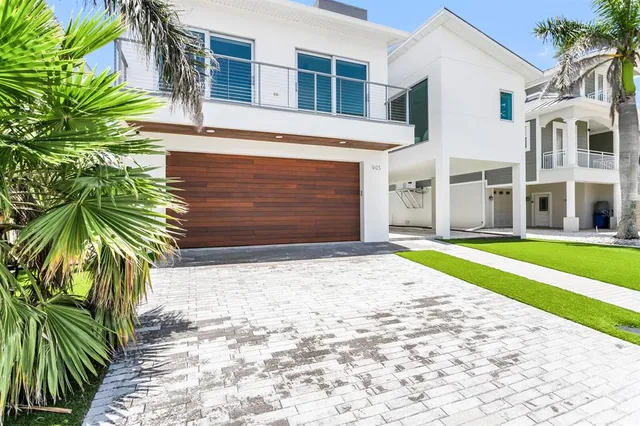 $3,299,999 | 905 Bay Point Drive, Madeira Beach, FL 33708