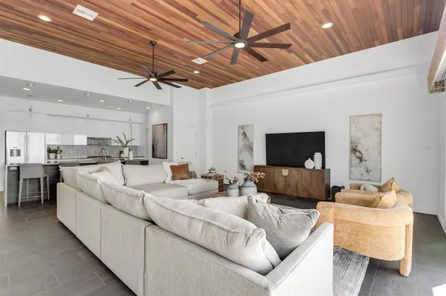 $3,299,999 | 905 Bay Point Drive, Madeira Beach, FL 33708