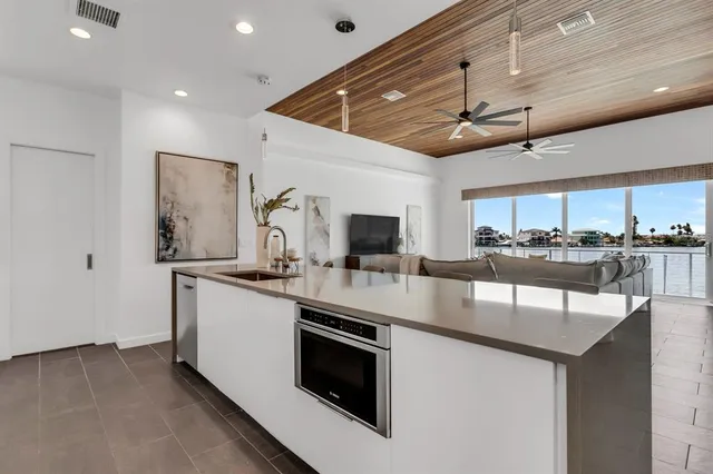 $3,299,999 | 905 Bay Point Drive, Madeira Beach, FL 33708