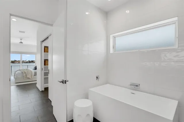 $3,299,999 | 905 Bay Point Drive, Madeira Beach, FL 33708