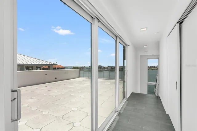 $3,299,999 | 905 Bay Point Drive, Madeira Beach, FL 33708