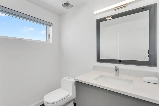 $3,299,999 | 905 Bay Point Drive, Madeira Beach, FL 33708