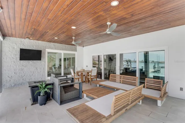 $3,299,999 | 905 Bay Point Drive, Madeira Beach, FL 33708