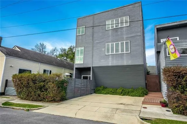 $729,000 | 5301 Laurel Street, Unit A, New Orleans, LA 70115