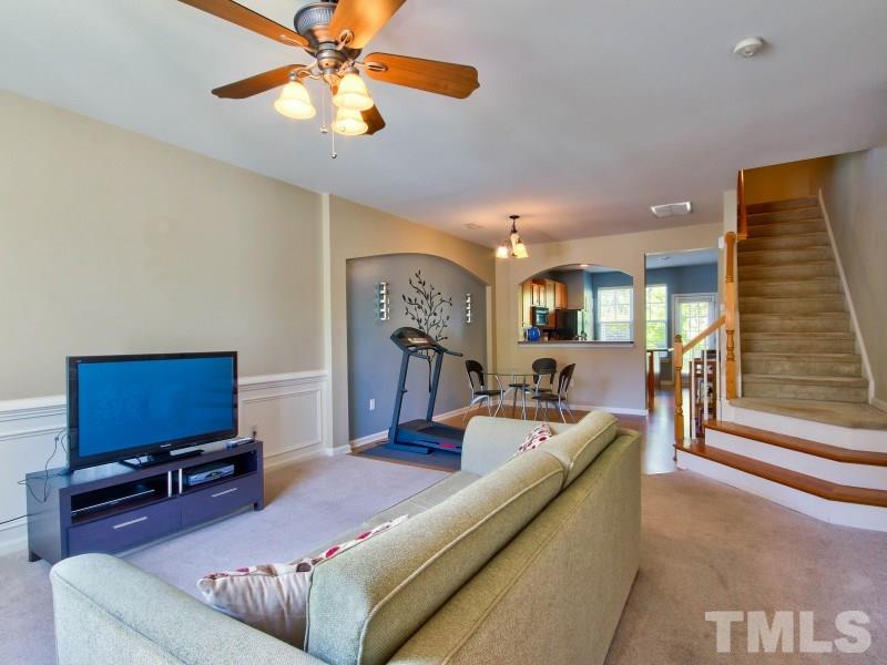 8426 Central Drive Raleigh, NC 27613 - Photo 4 of 16